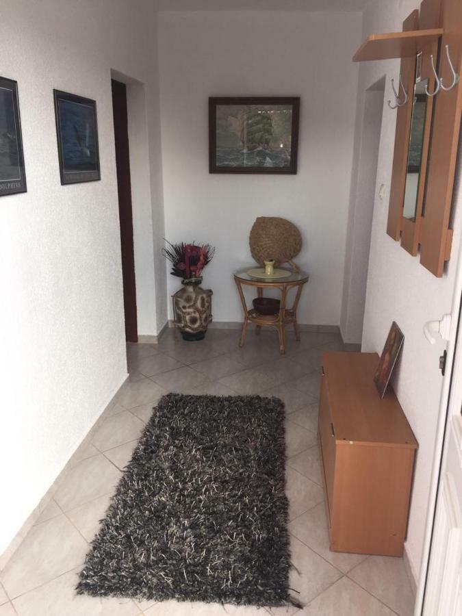 Apartman Luis Silence Sestanovac Экстерьер фото